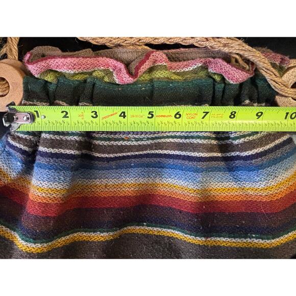 Vtg Style Boho Shoulder Bag Striped Multicolored Fringed Wood Accent Jute Straps - Picture 9 of 12
